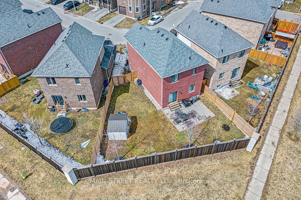 7 Bedford Estates