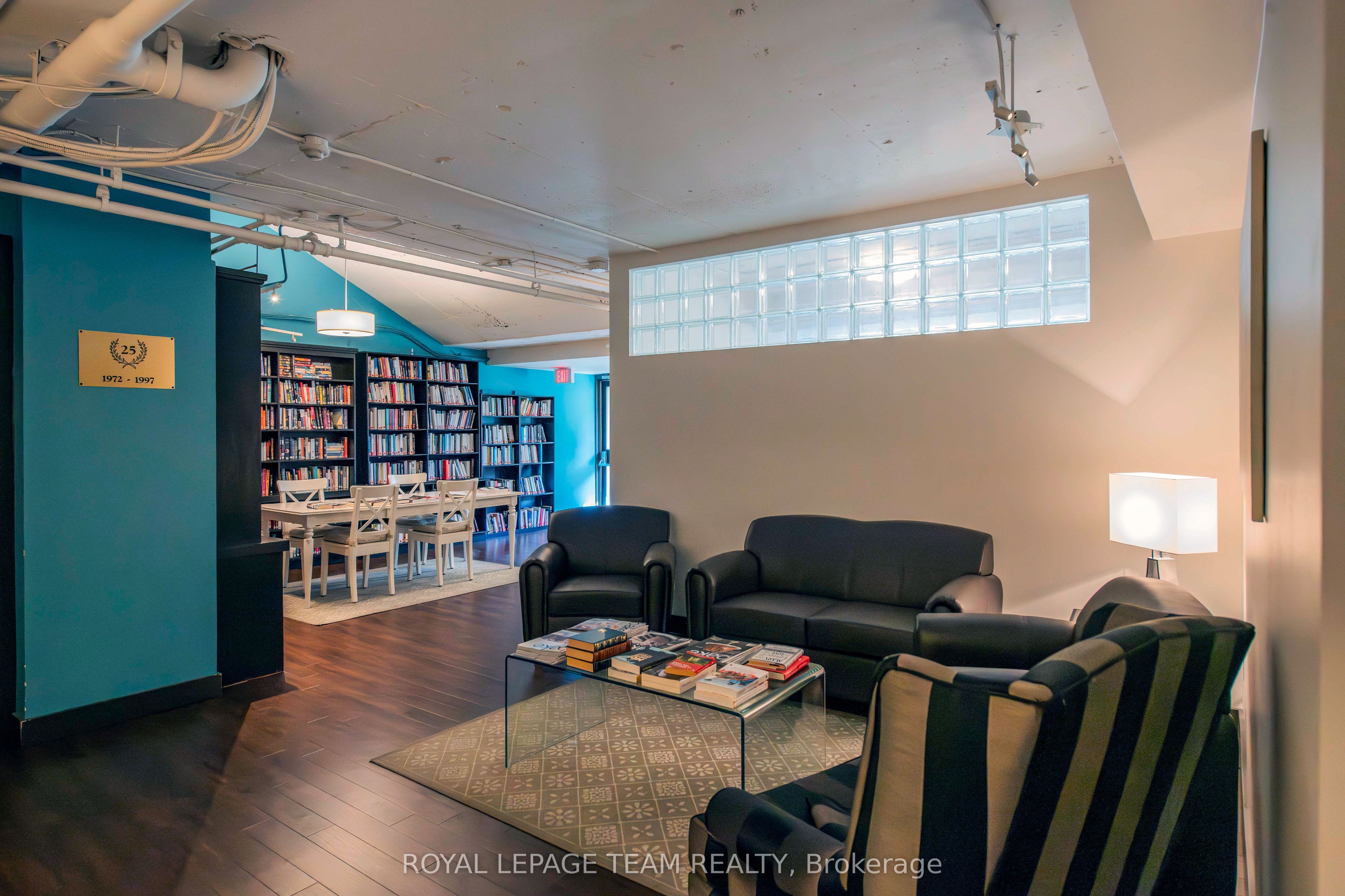 515 ST LAURENT Boulevard, #1909
