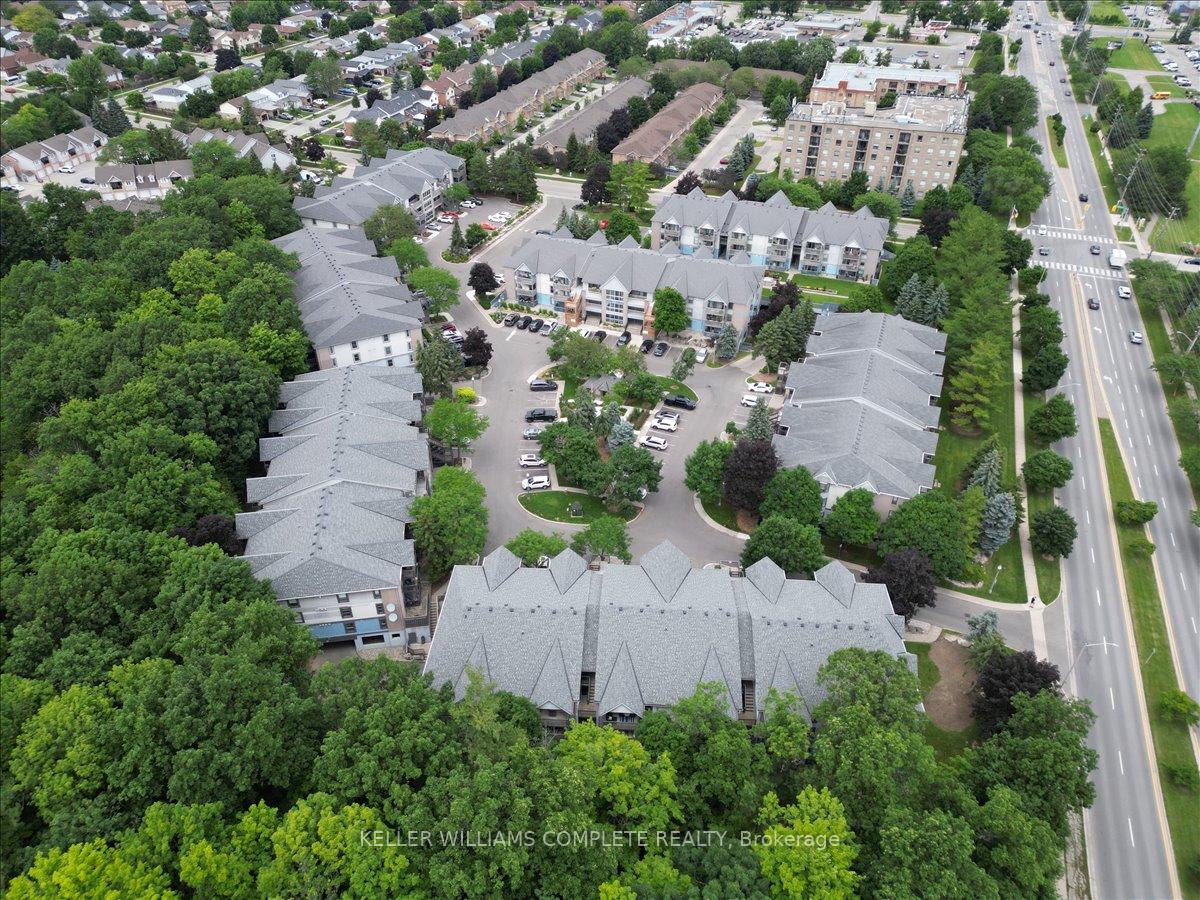 2 Bedrooms Condo at 2010 CLEAVER,  Burlington For sale