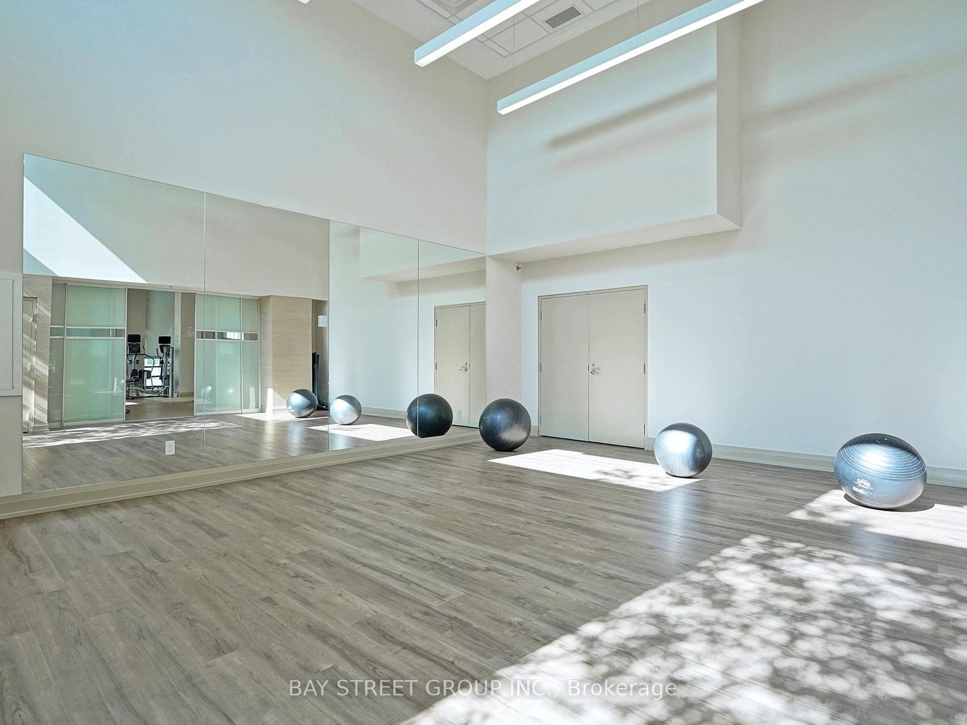 2 Bedrooms Condo at 195 Bonis,  Toronto For sale