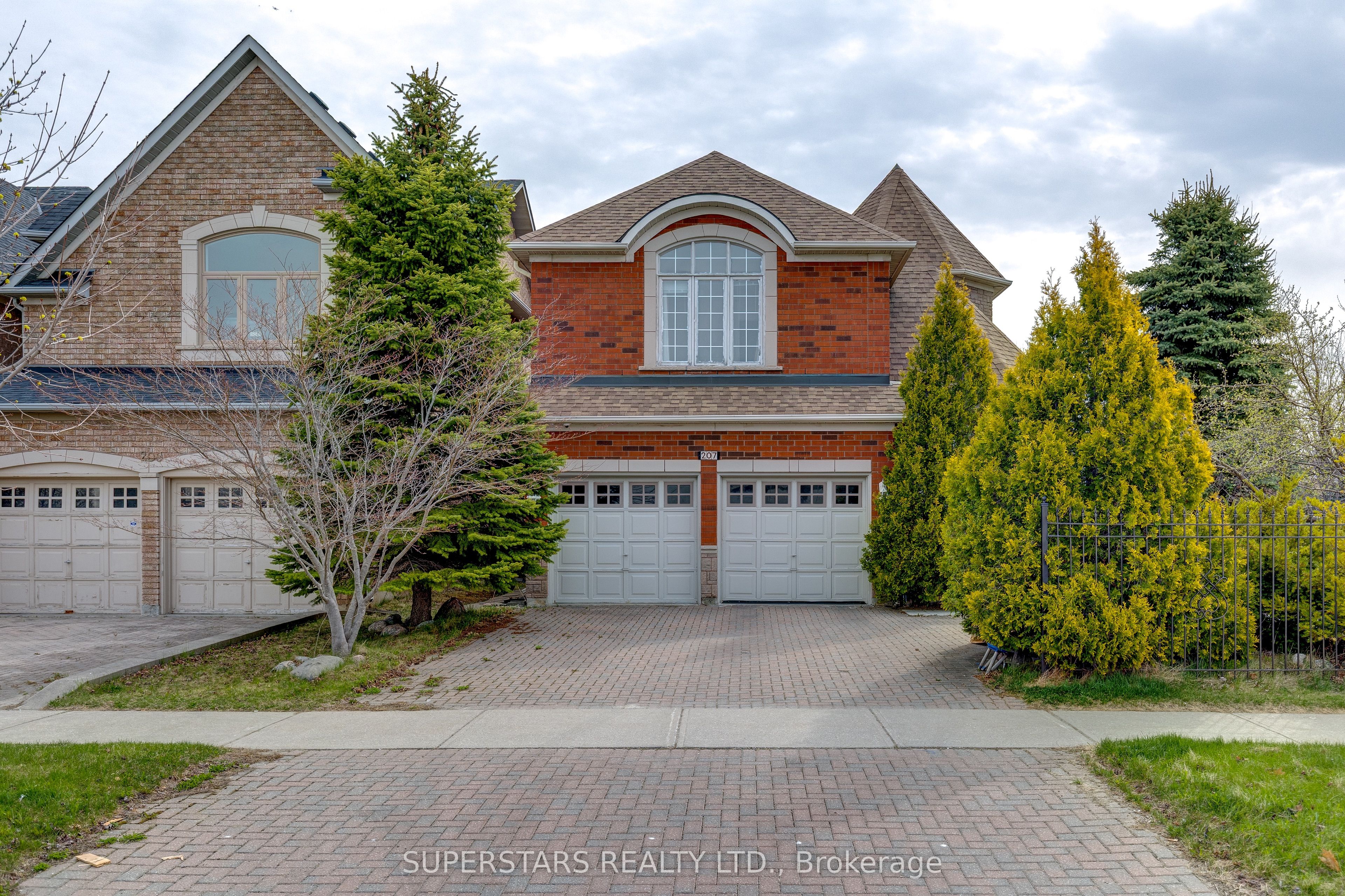 207 Frank Endean Road
