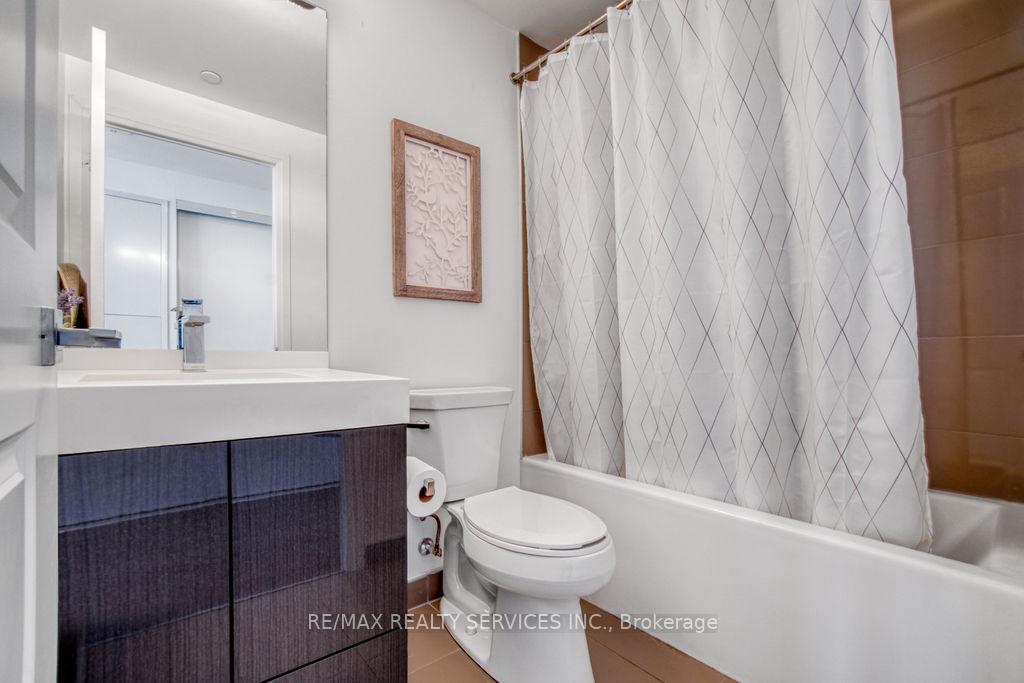 Condo at 251 Jarvis, Toronto For sale