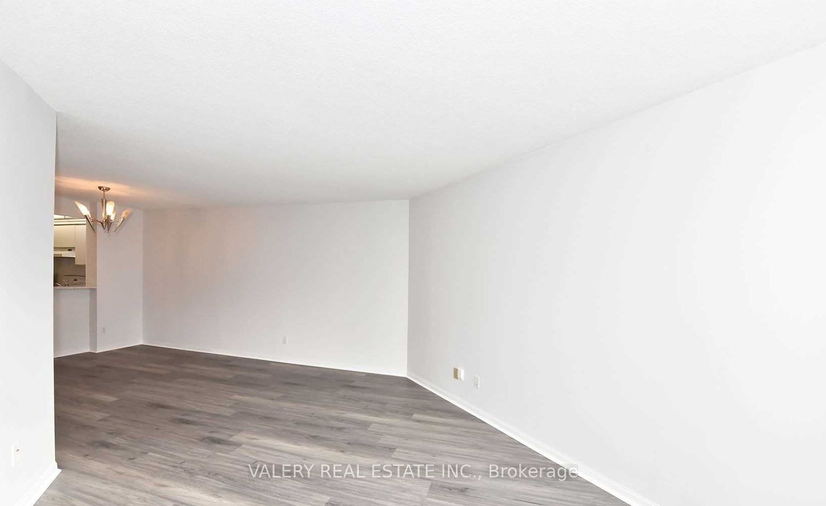 1131 Steeles Avenue W, #409