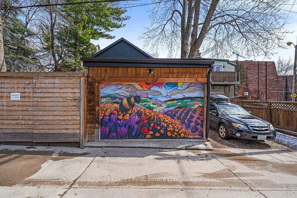 418 Ontario Street