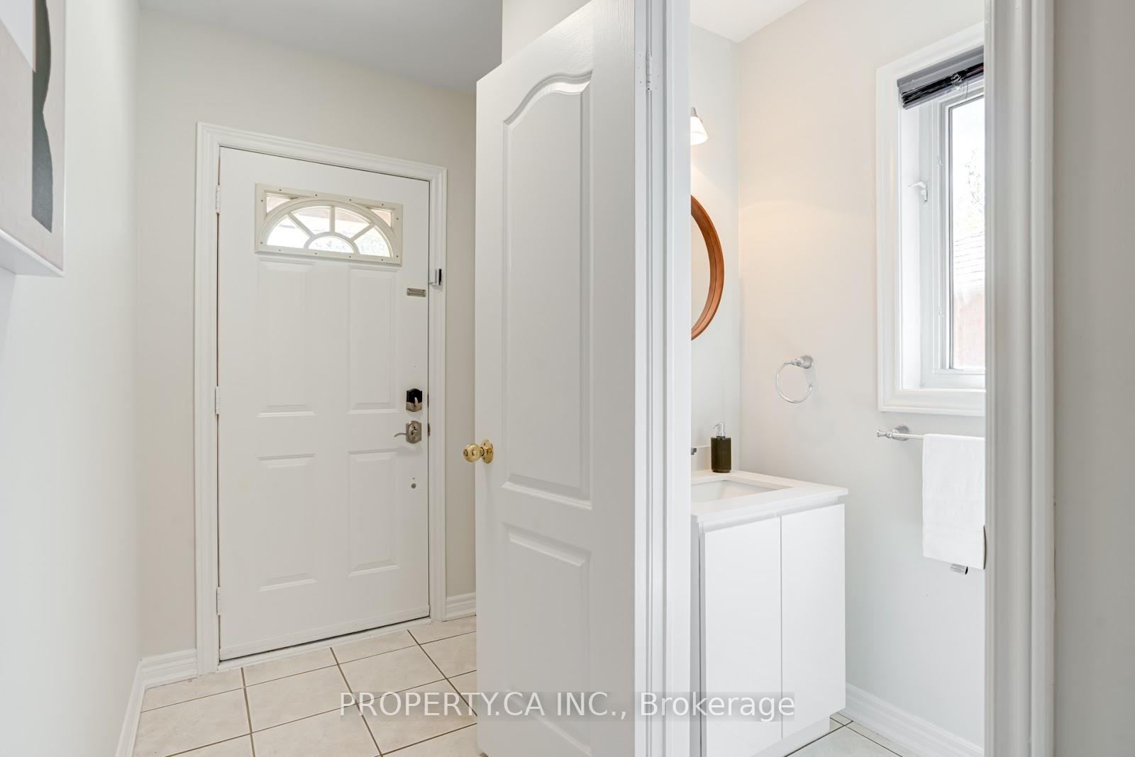 137 Preston Hill Crescent, Vaughan, ON L4K 5L5