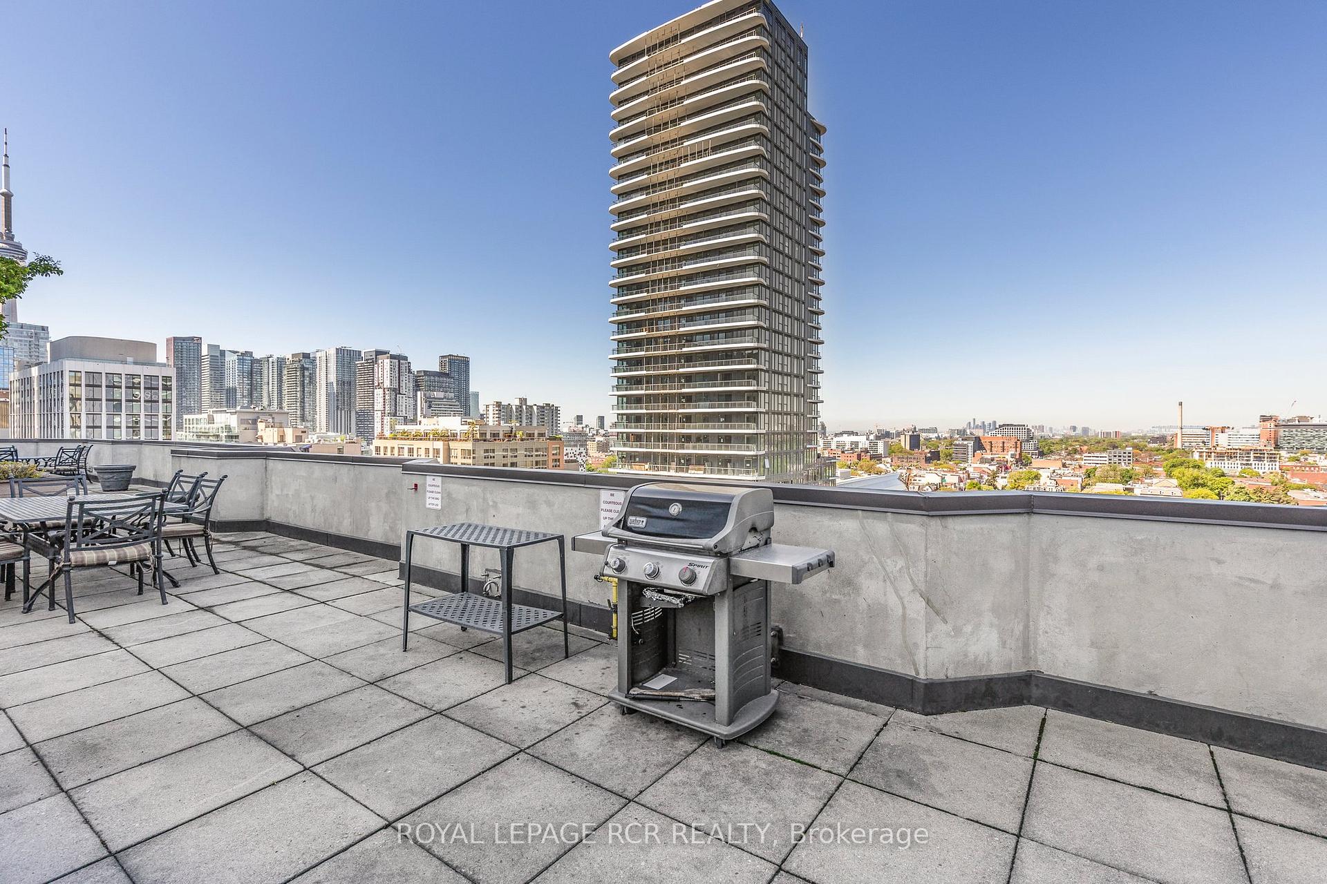 2 Bedrooms Condo at 195 St Patrick, Toronto For sale