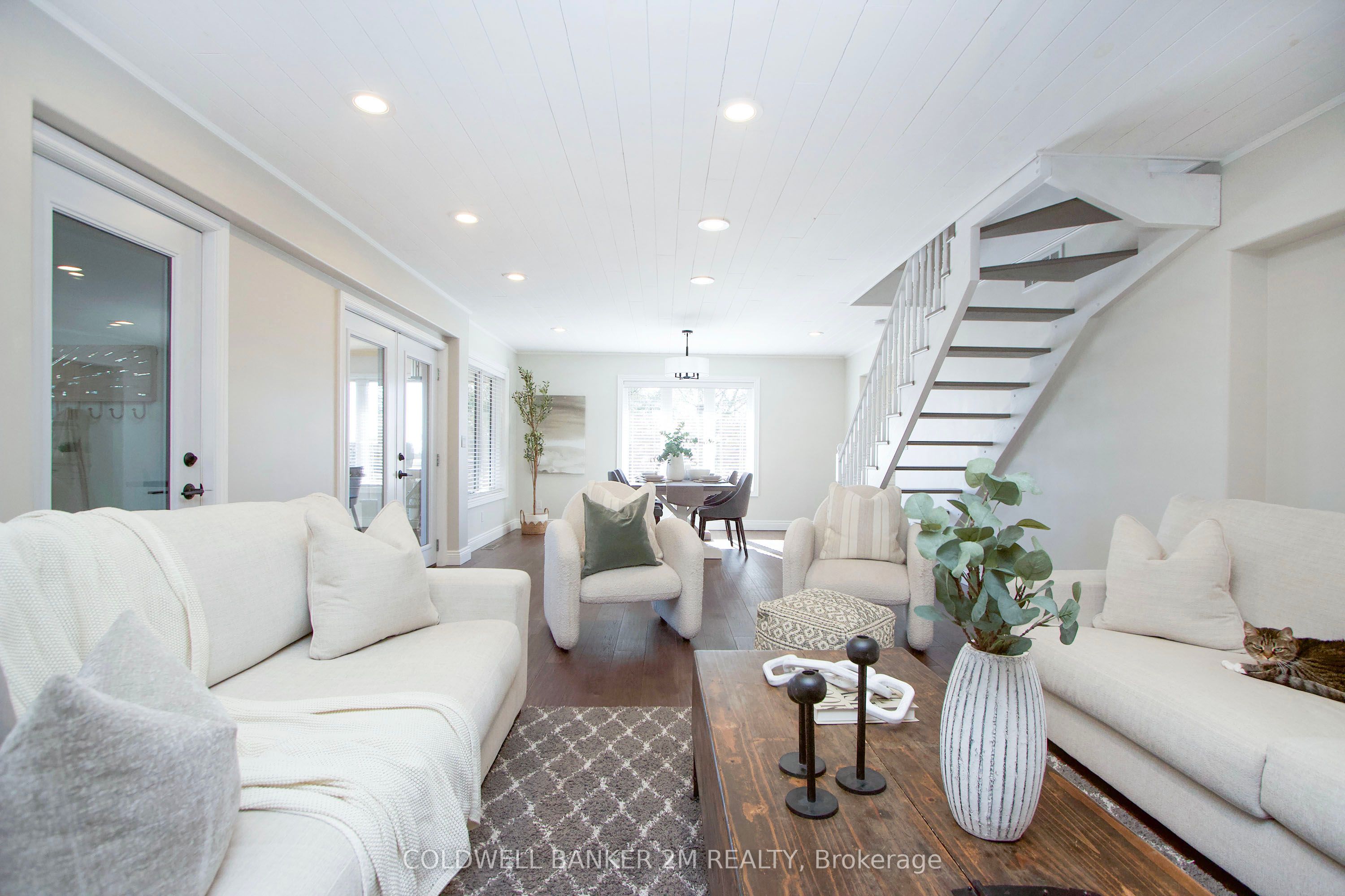 37 Bradley Boulevard