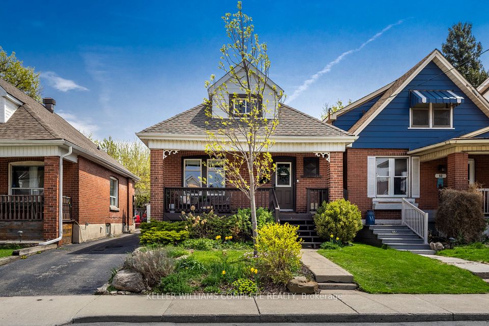 54 Connaught