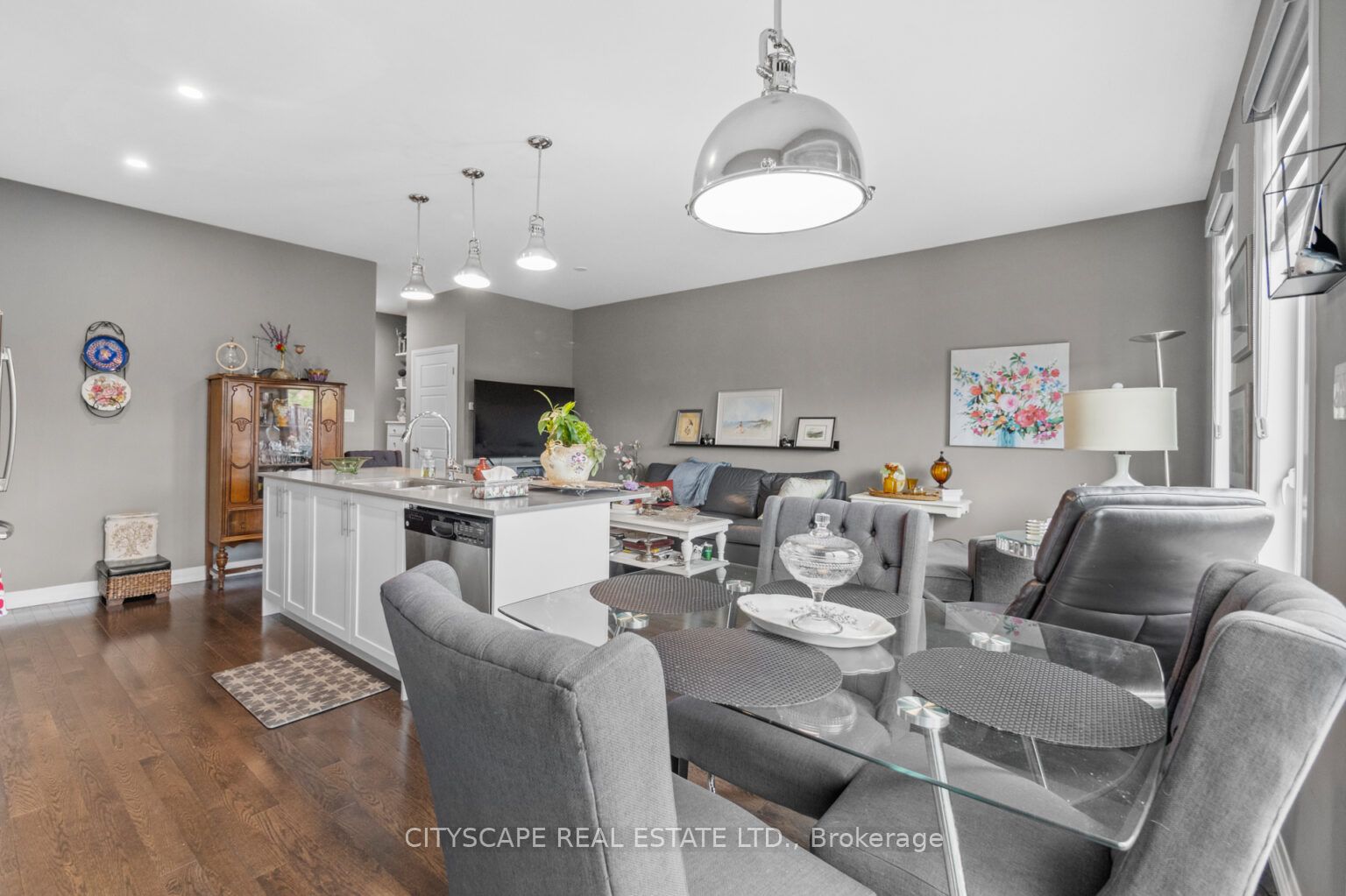 765 Banks Crescent
