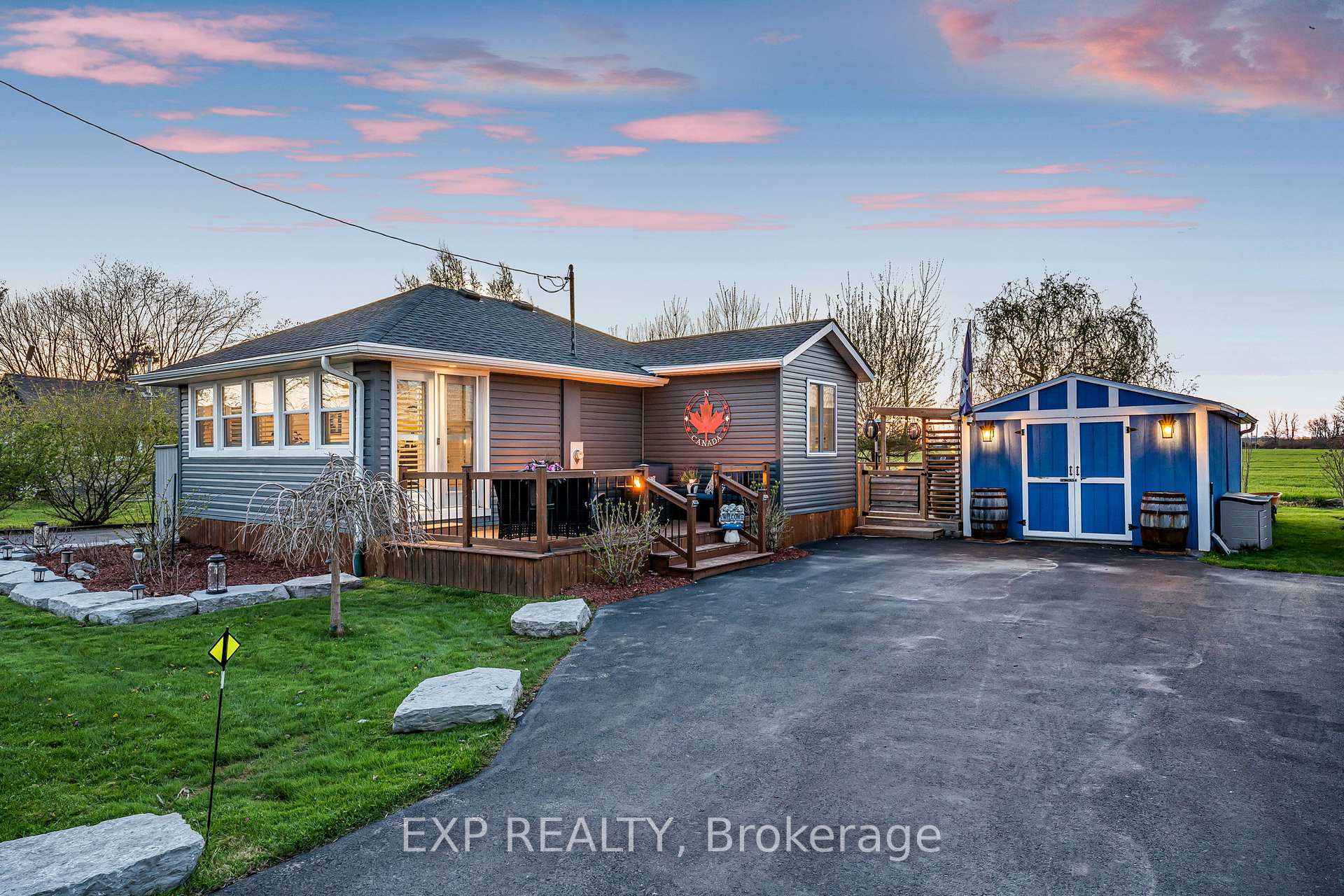 2011 Lakeshore Road, Haldimand, ON N1A 2W8