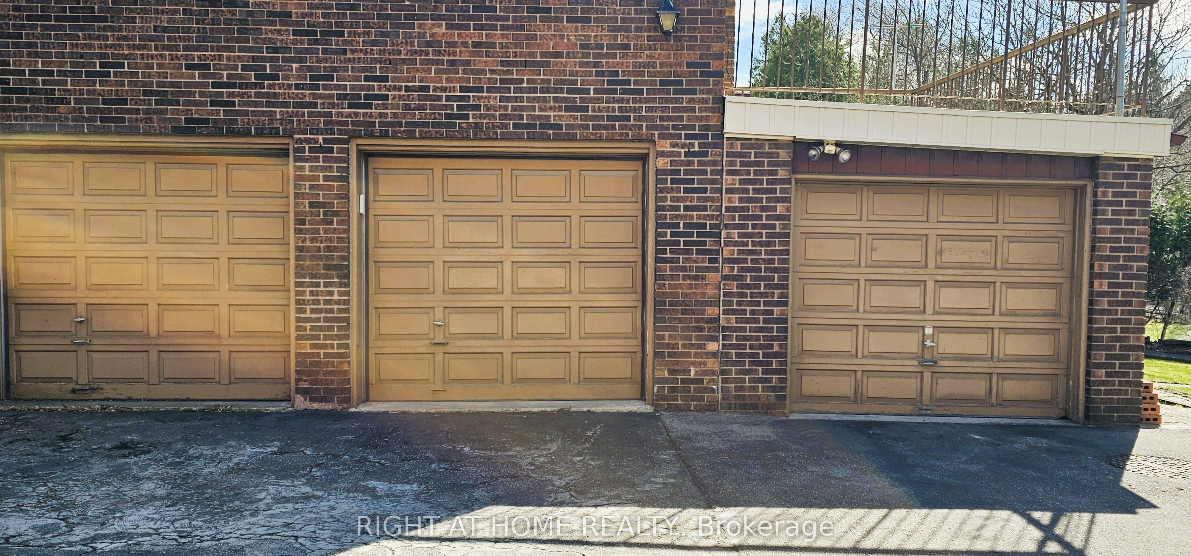 2960 Weston Road