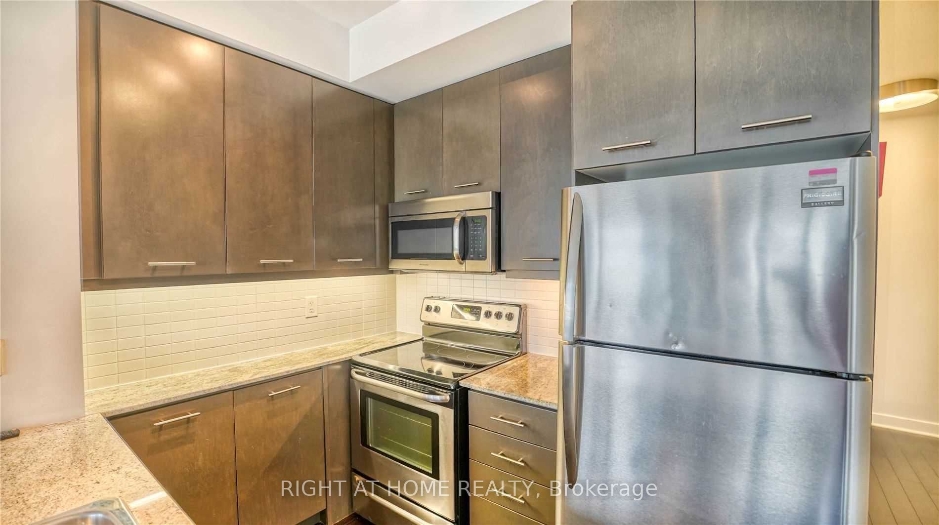 365 Prince Of Wales Drive, #1908