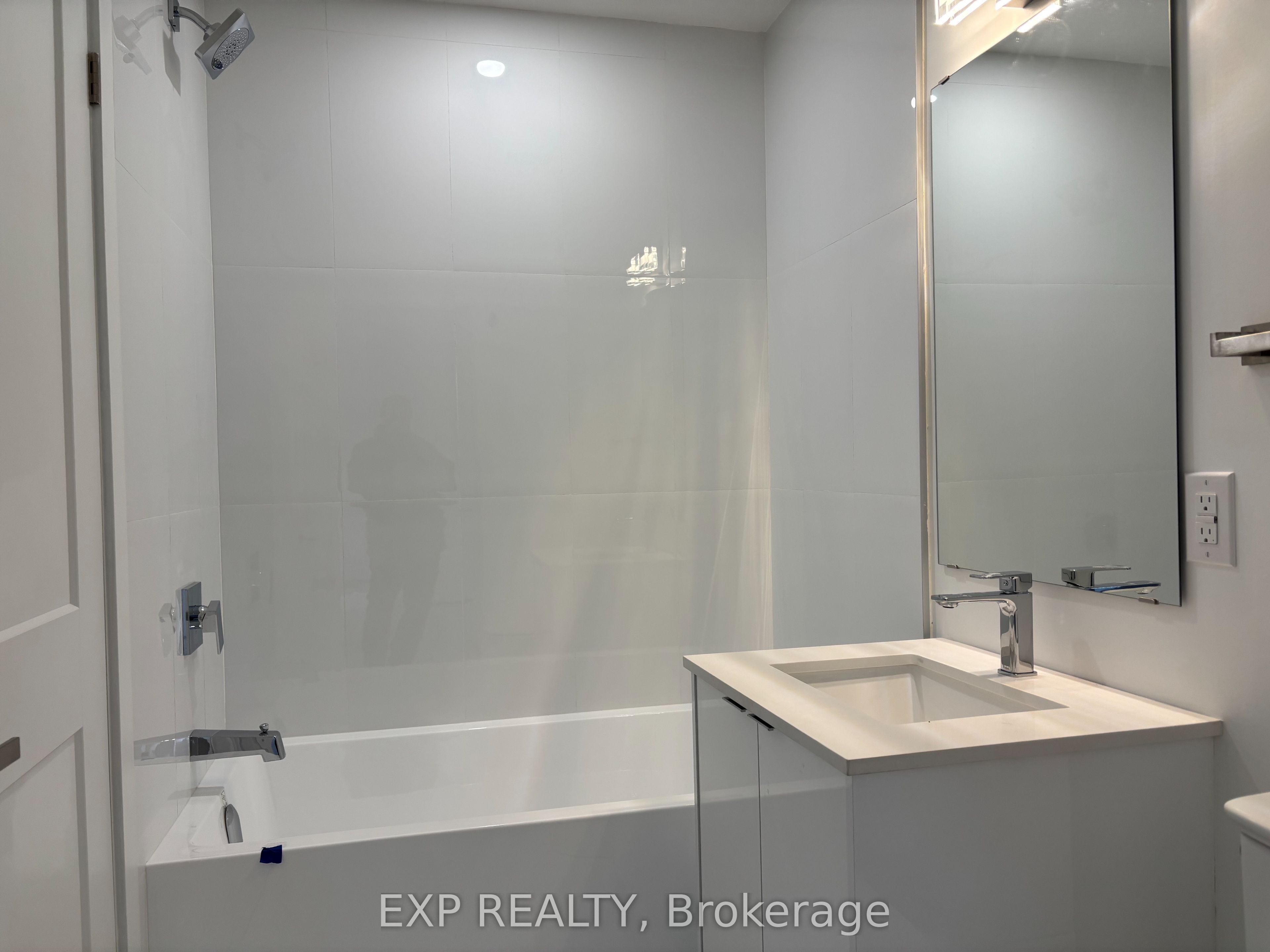 7277 Wilson Crescent, #104