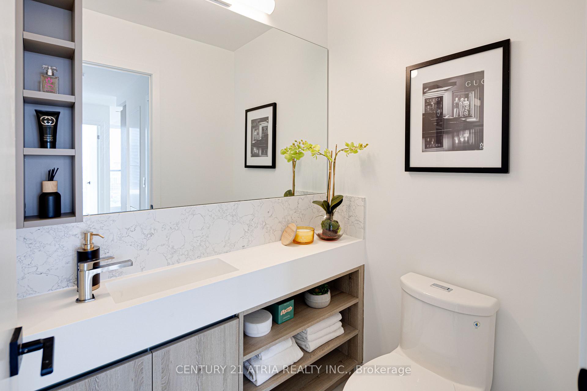 2 Bedrooms Condo at 319 Jarvis, Toronto For sale