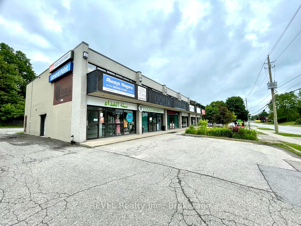 6710 Drummond