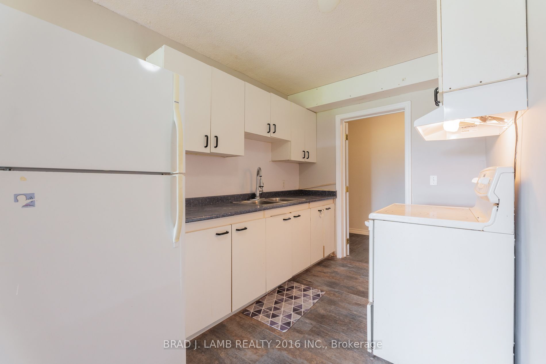 18585 Keele Street, King, ON L3Y 4V9