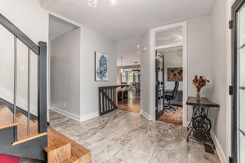 238 Baseline Road, Clarence-Rockland, ON K4K 1K9