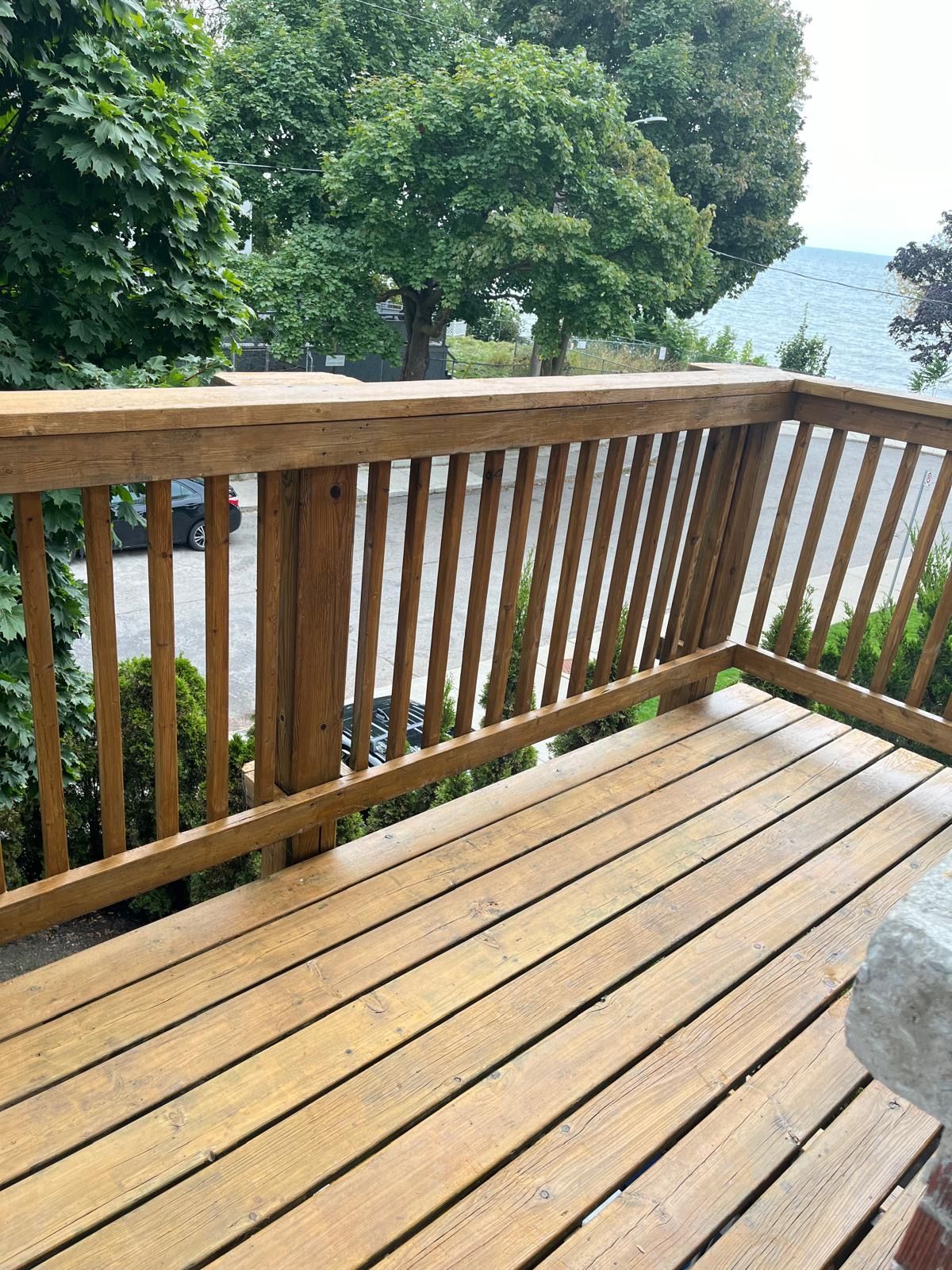 12 Sand Beach Road W 6