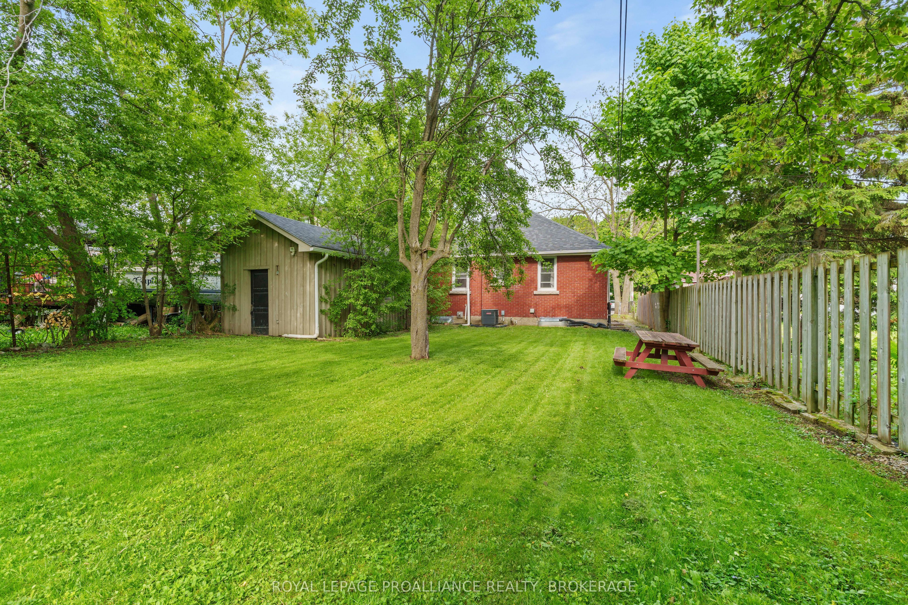 168 MacDonnell Street