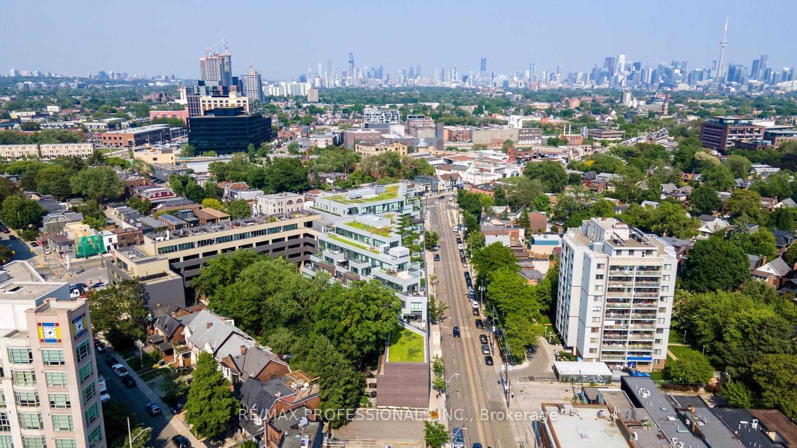 2 Bedrooms Condo at 38 Howard, Toronto For sale