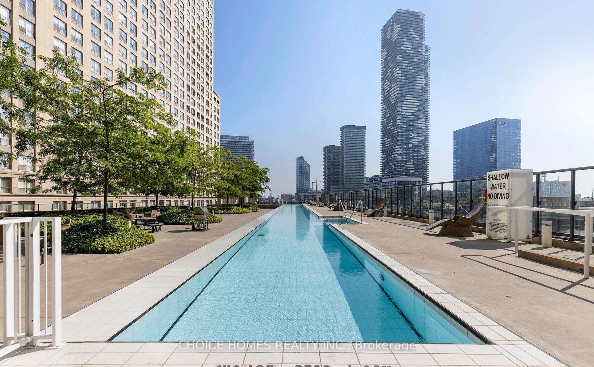 2 Bedrooms Condo at 1 The Esplanade,  Toronto For sale