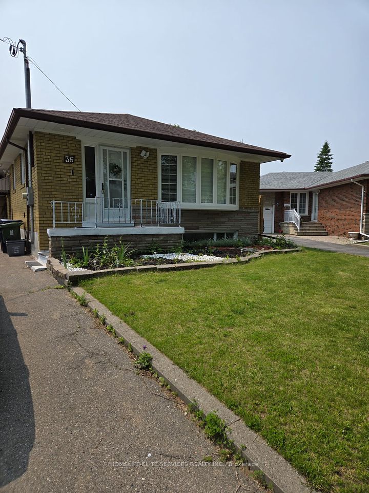36 Hathway Drive, Toronto, ON M1P 4L5