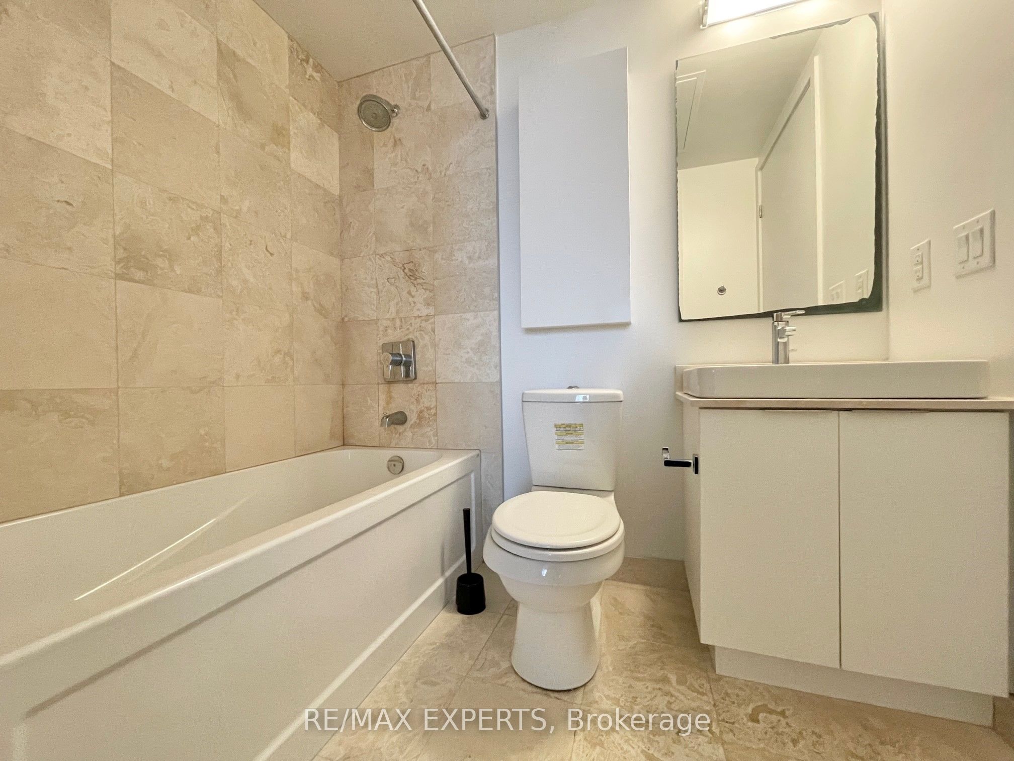 14 York Street, #6412