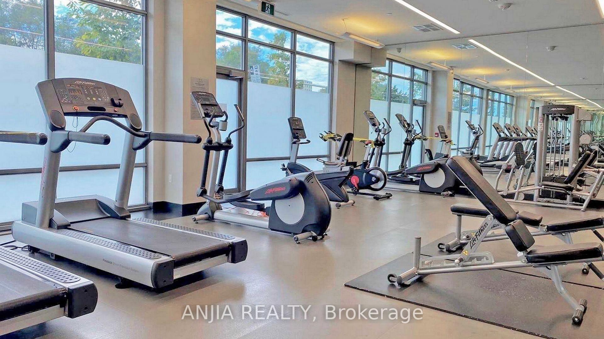 2 Bedrooms Condo at 50 Forest Manor, Toronto For sale