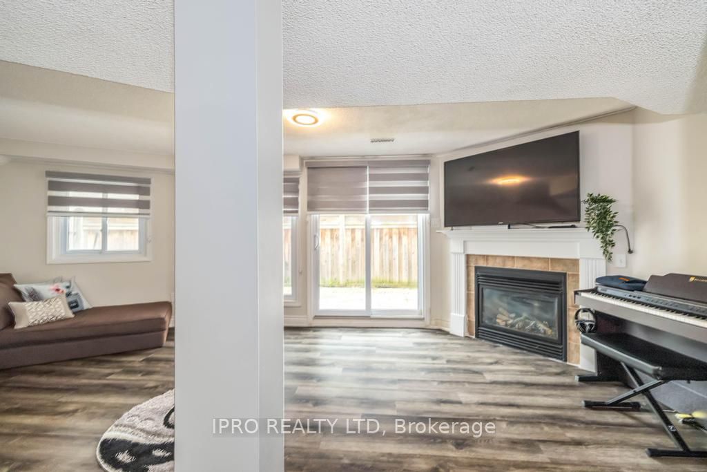 2155 Duncaster Drive, #26