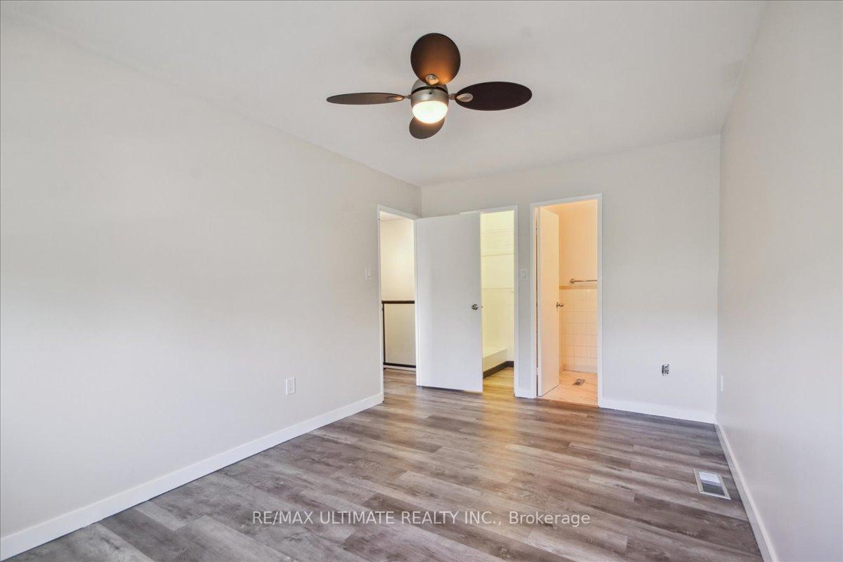 3 Bedrooms Condo at 2001 Bonnymede, Mississauga For sale