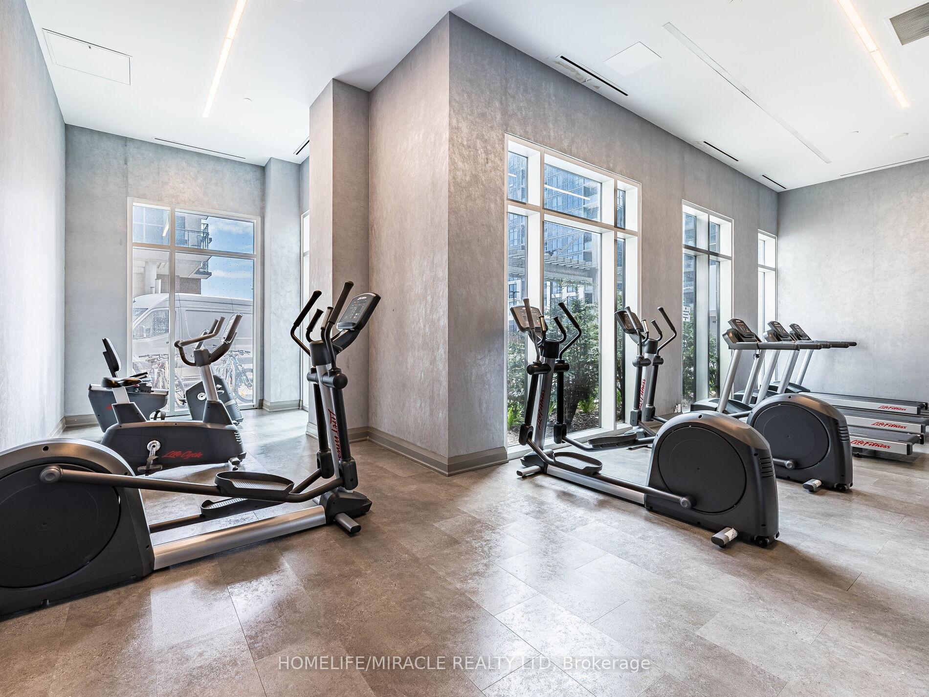 3 Bedrooms Condo at 30 Meadowglen, Toronto For sale