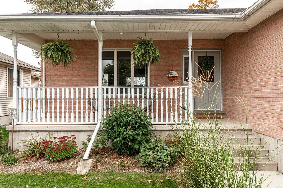 44 Eleanor Street, West Perth, ON N0K 1N0