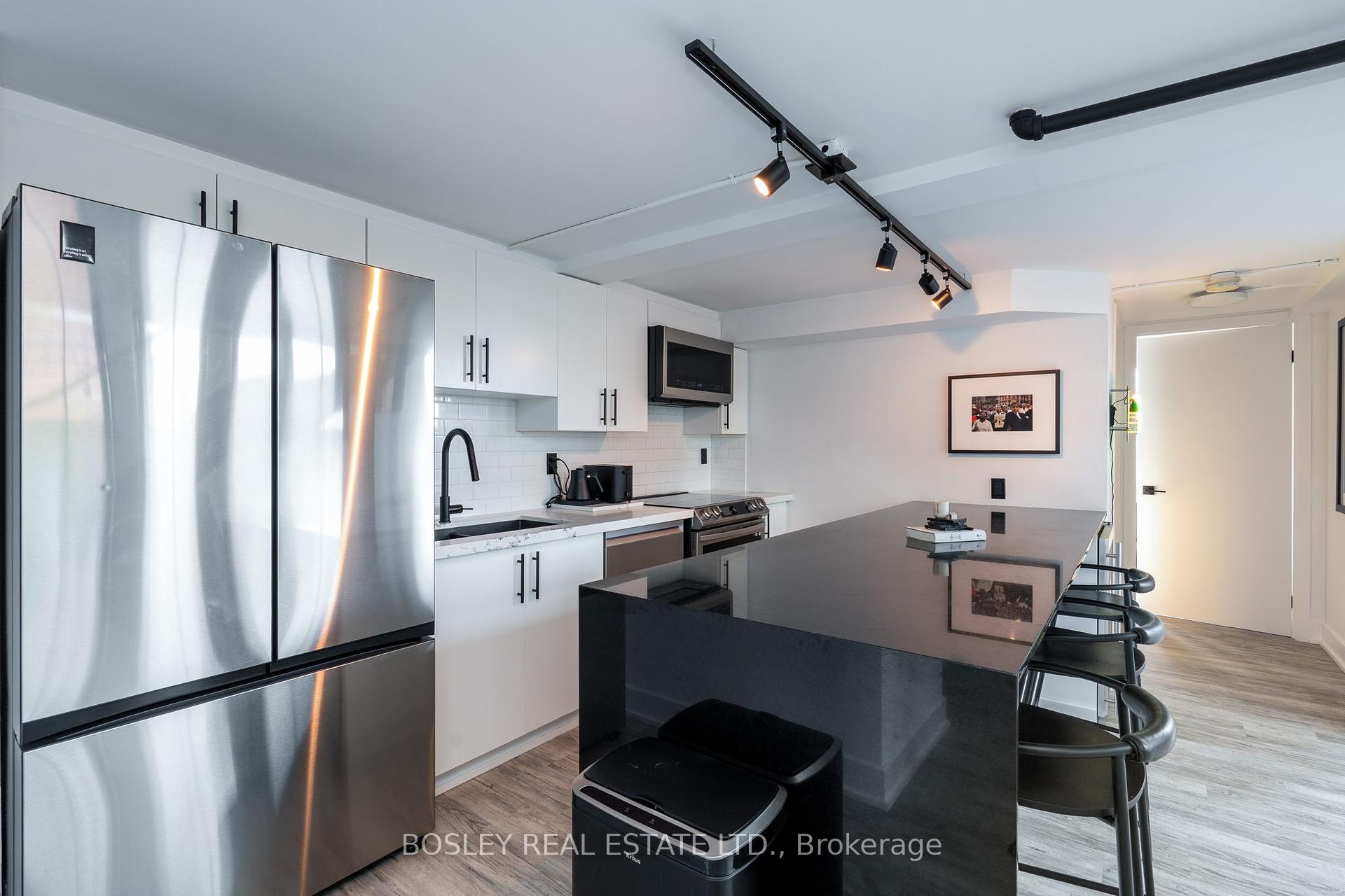 3 Bedrooms Condo at 183 Dovercourt, Toronto For sale