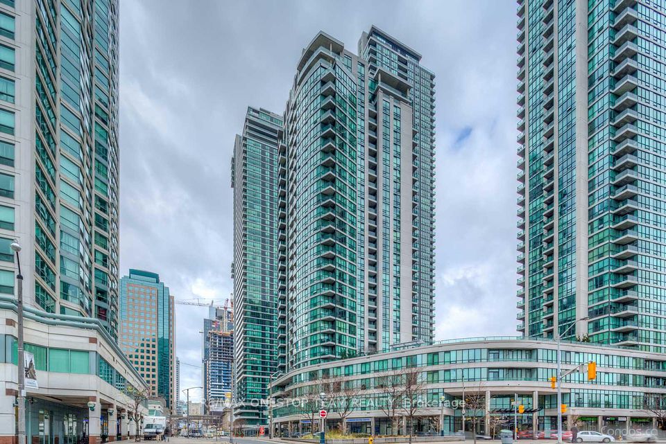 12 Yonge