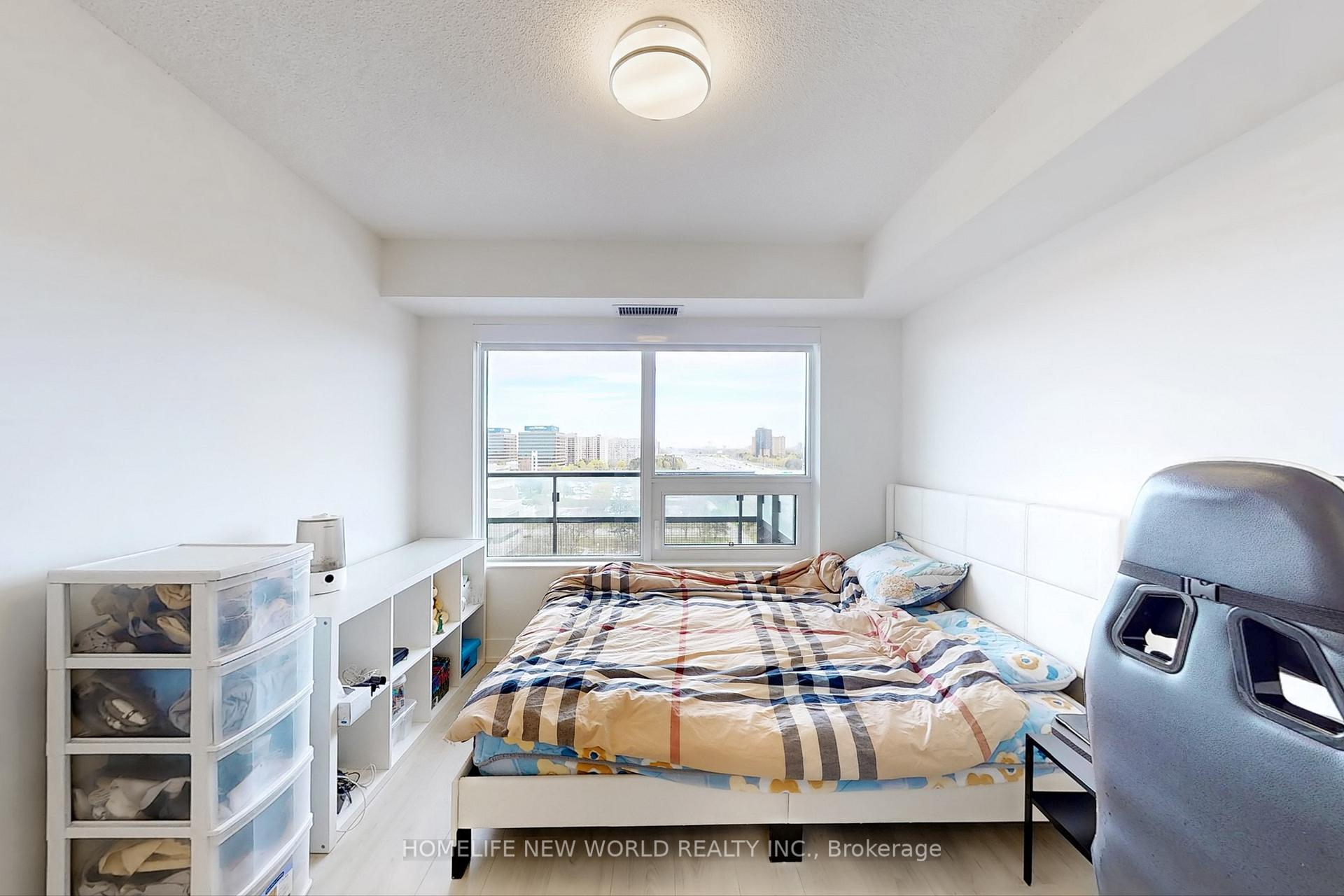 2 Bedrooms Condo at 10 Eva,  Toronto For sale