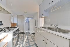 18 Barton Avenue