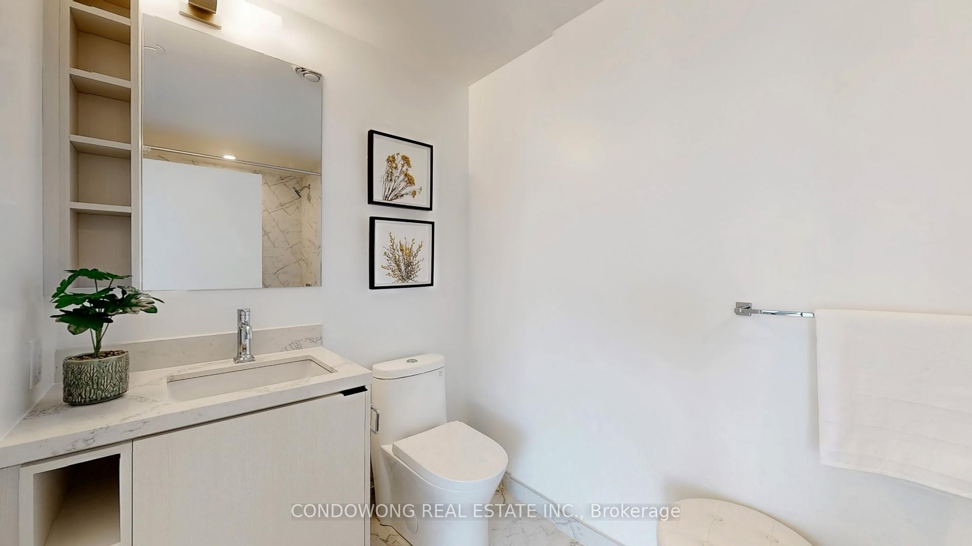 2 Bedrooms Condo at 252 Church,  Toronto For sale