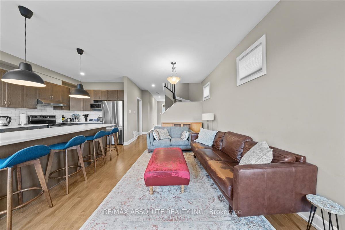 169 Bandelier Way