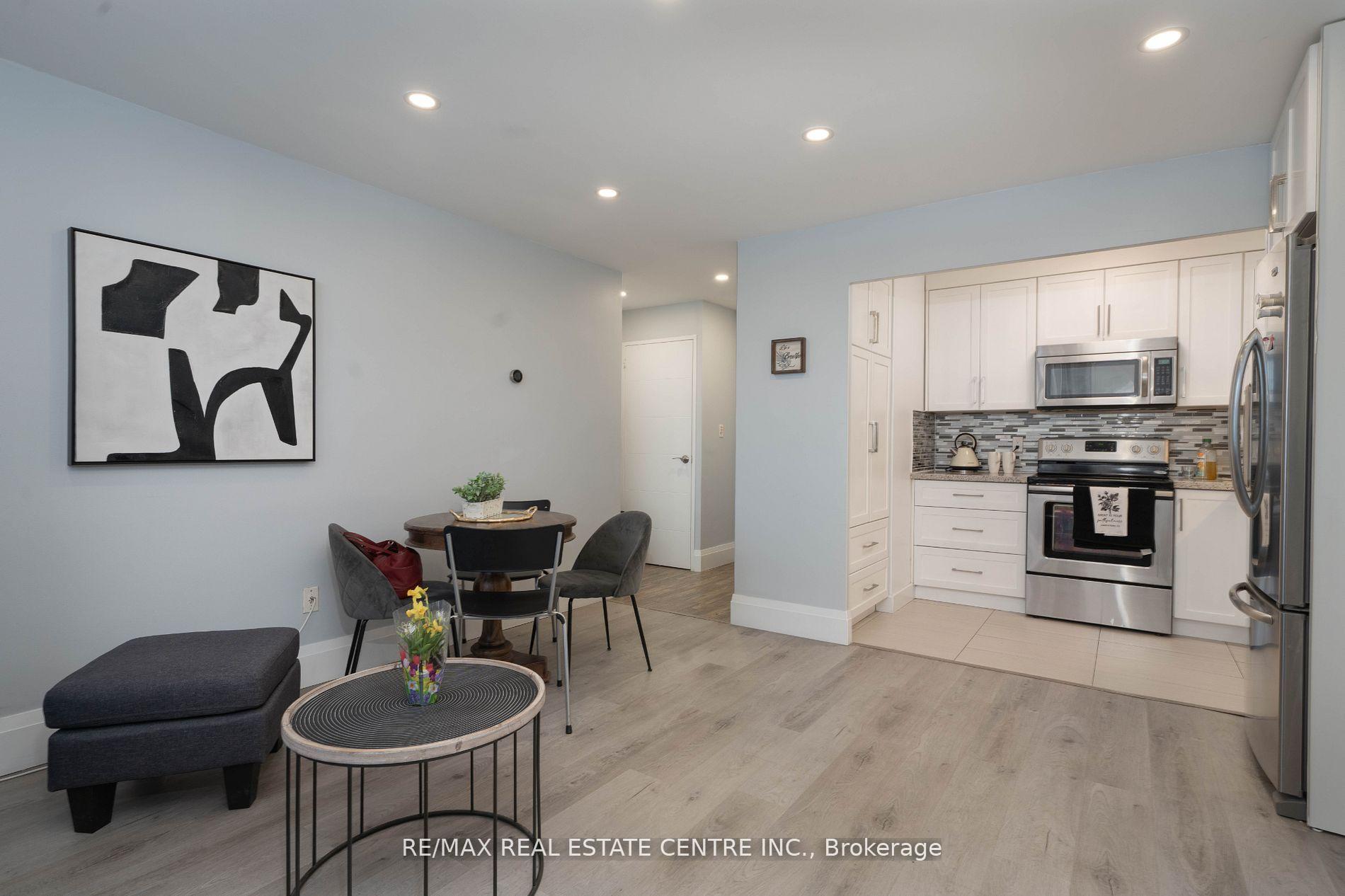 1 Bedroom Co-op at 3621 Lakeshore, Toronto For sale