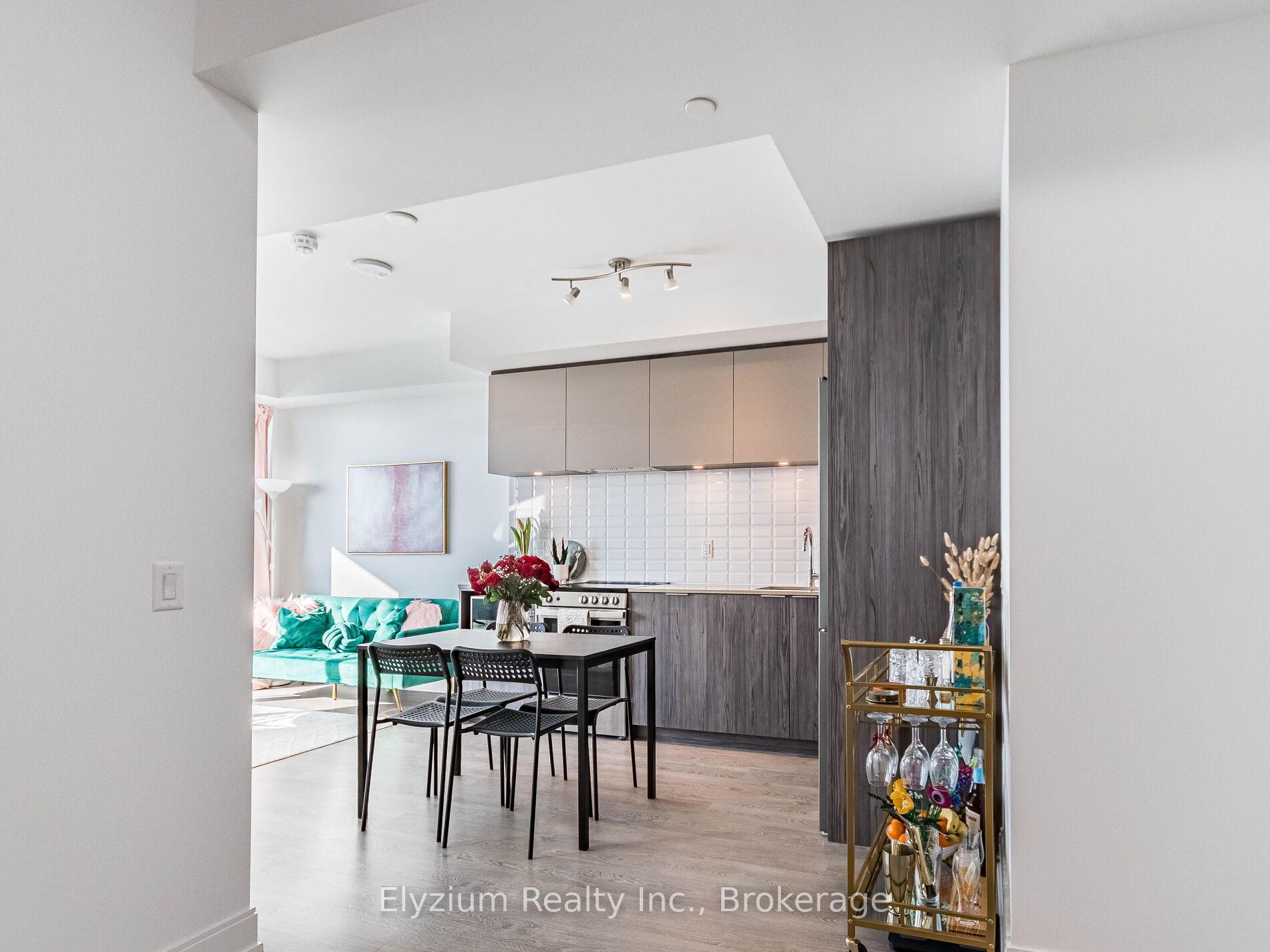 1 Bedroom Condo at 65 Annie Craig,  Toronto For sale