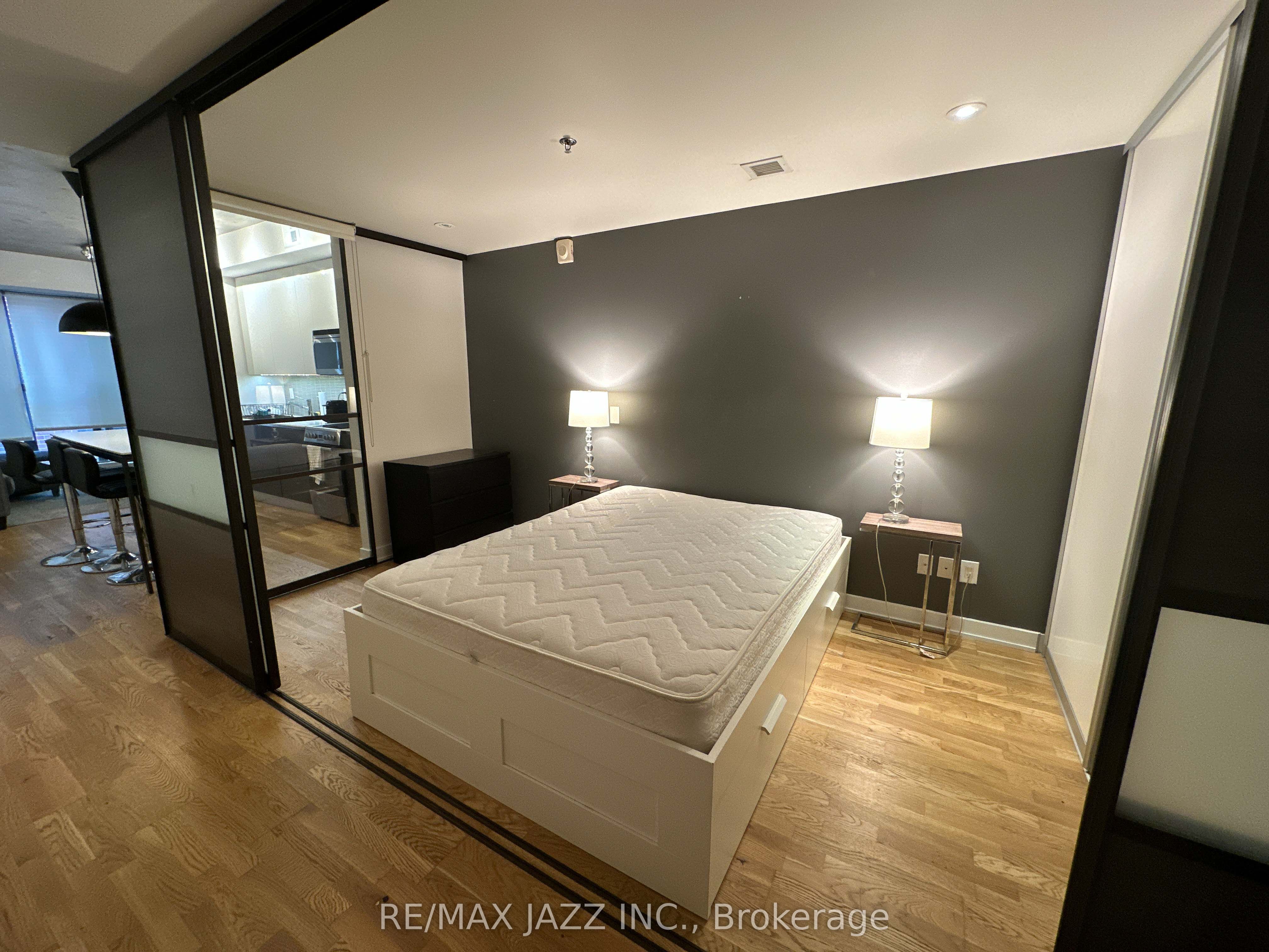8 Dovercourt Road, #308