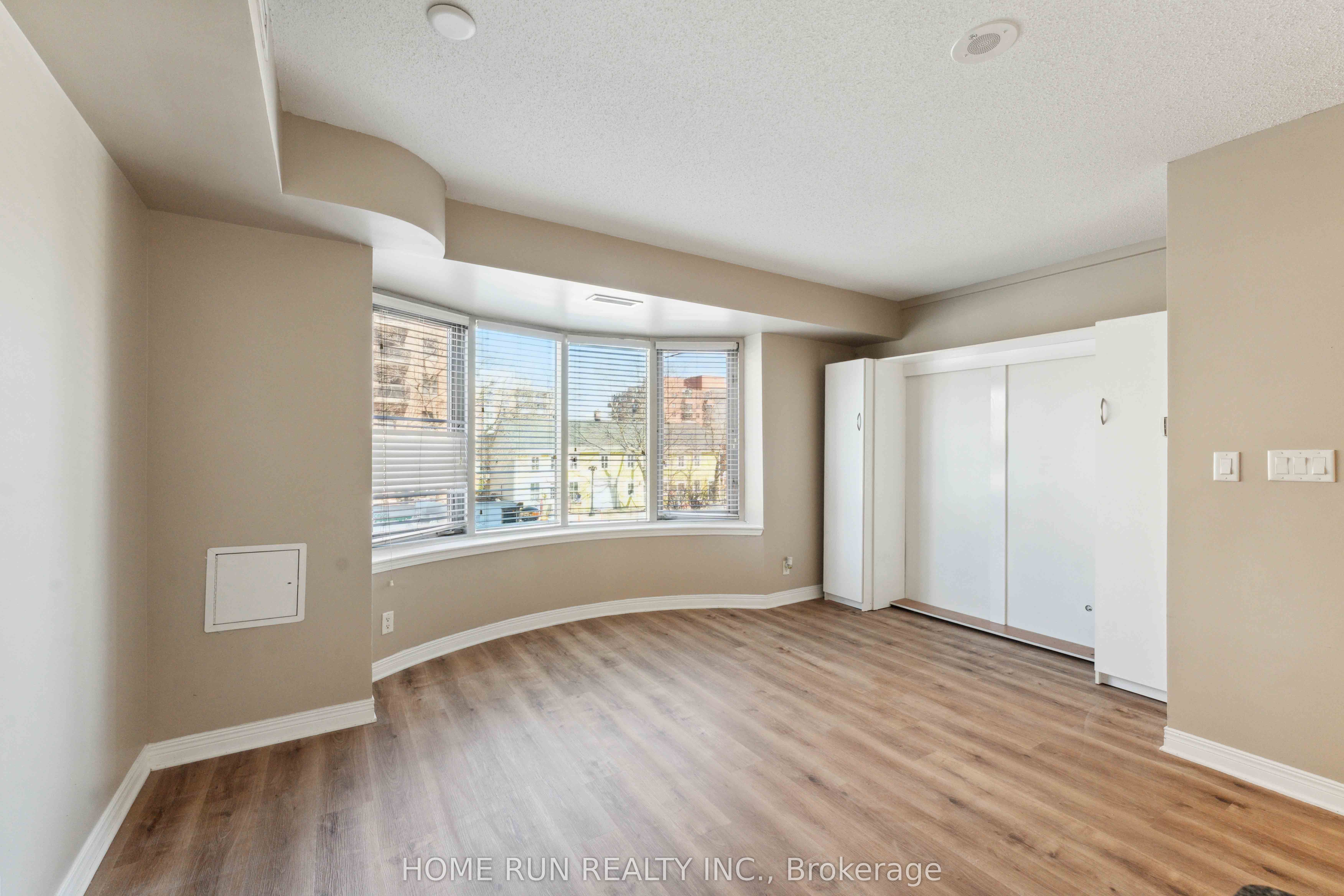 150 York Street, #2A