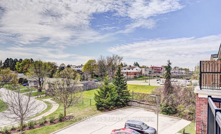 45 Cedarhill Crescent, #4D
