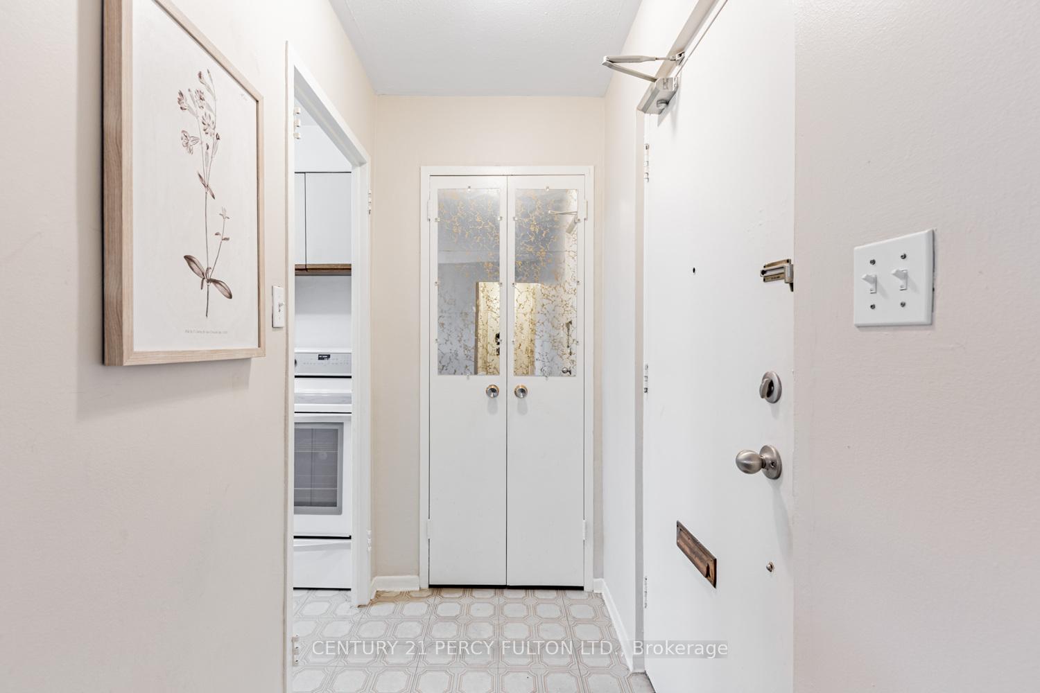 1 Bedroom Condo at 3311 Kingston, Toronto For sale