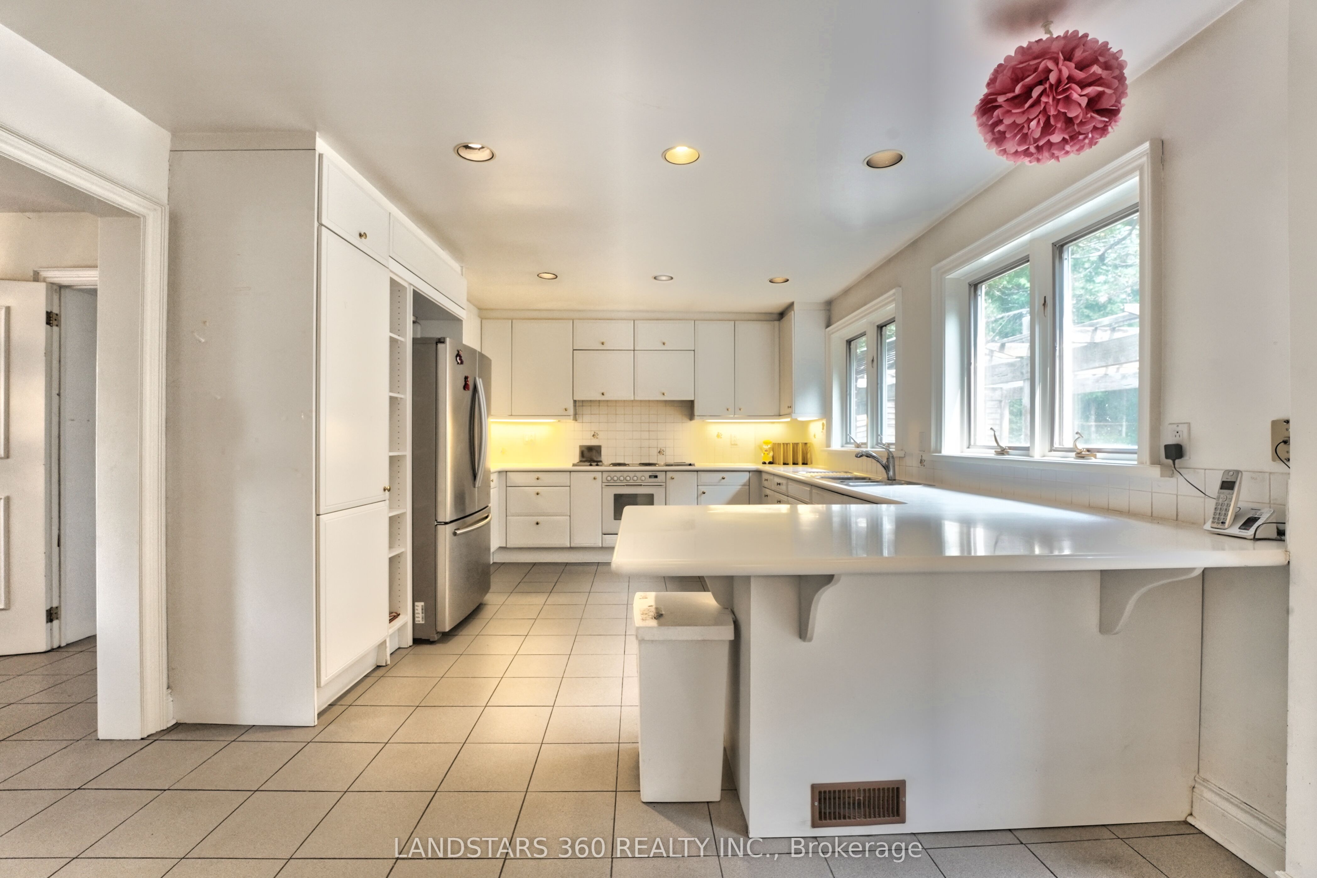 3 Shady Oaks Crescent