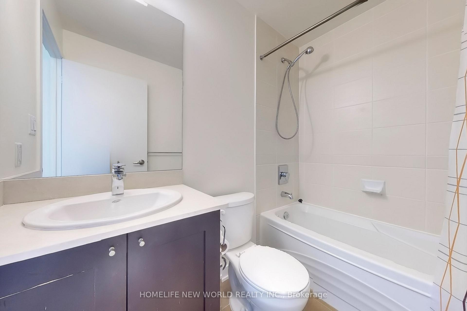 2 Bedrooms Condo at 4070 Confederation, Mississauga For sale