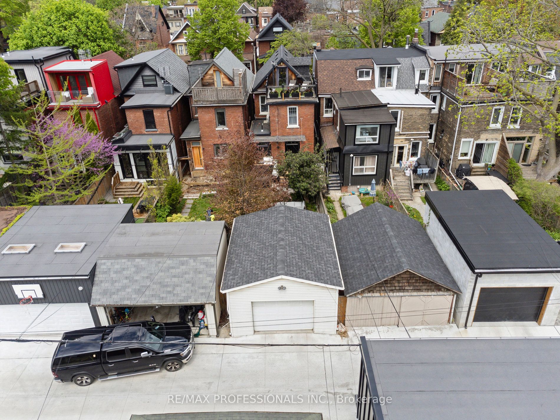 137 Galley Avenue
