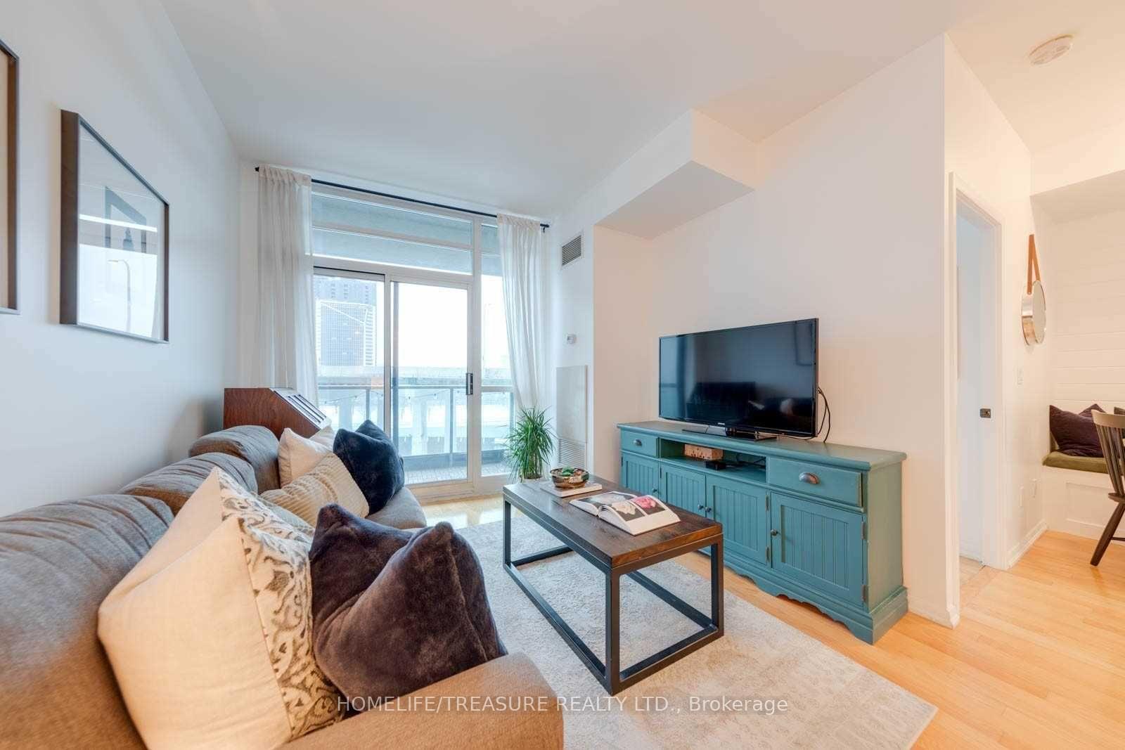 2 Bedrooms Condo at 231 Fort York, Toronto For sale