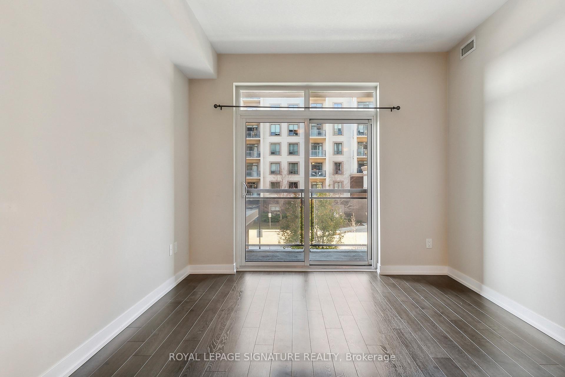 1 Bedroom Condo at 2486 Old Bronte, Oakville For sale