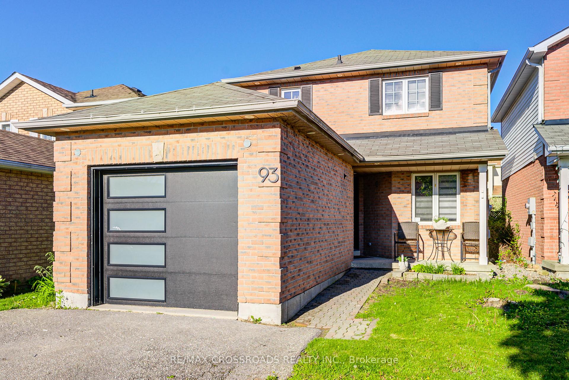 93 McMann Crescent, Clarington, ON L1E 2W9